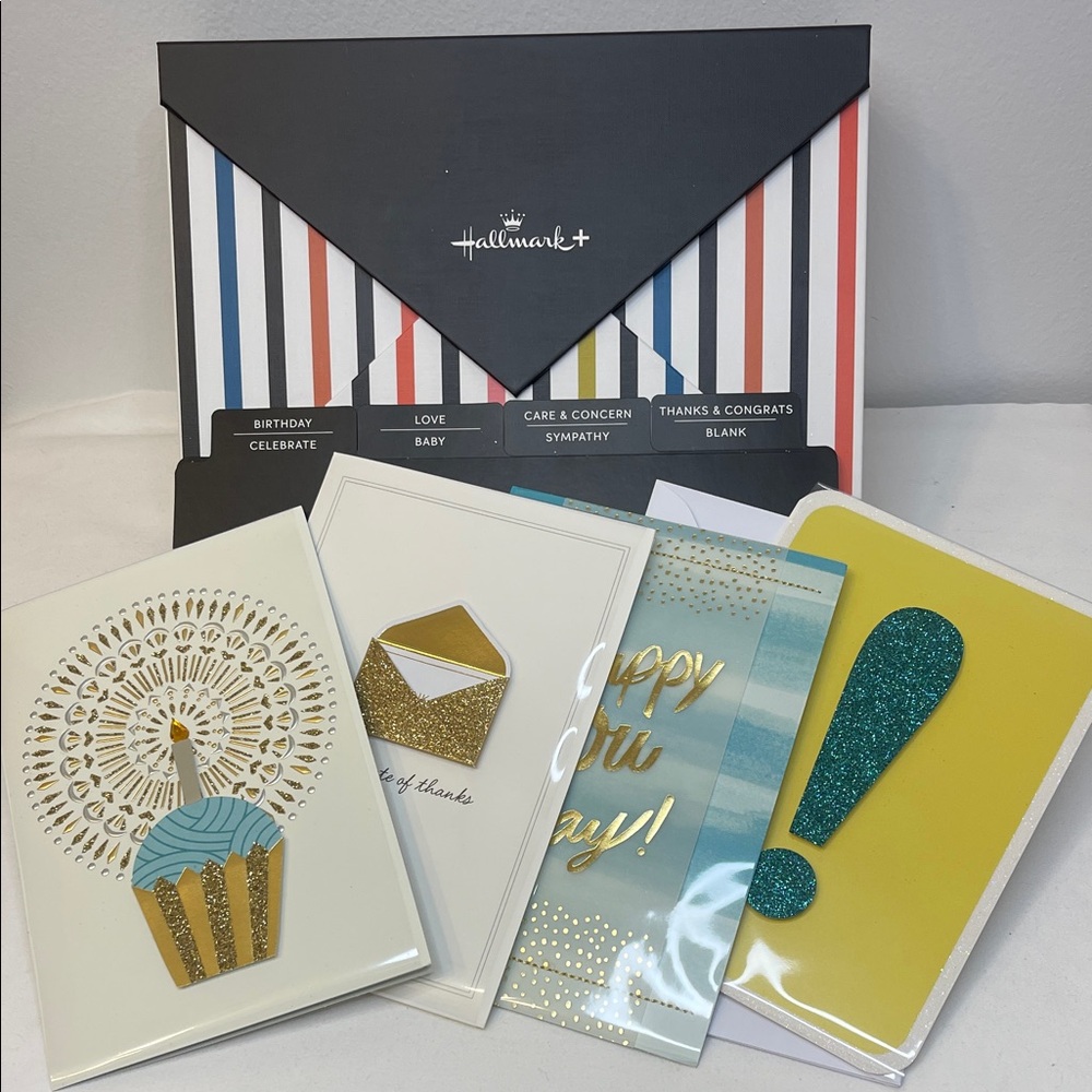 Hallmark Card Box Organizer with Four Cards NWT